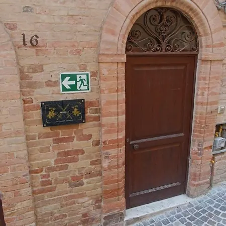 I Templari - Affittacamere Castignano